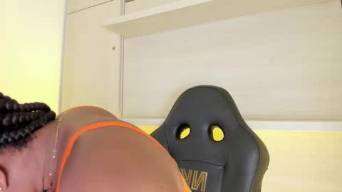 Tami online show from 24, 10, 2025