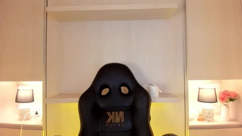 Tami online show from 28, 10, 2025