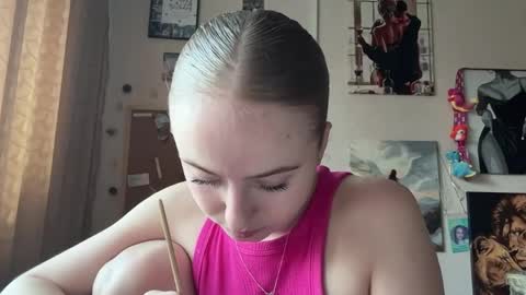 Karina online show from 6, 4, 2026