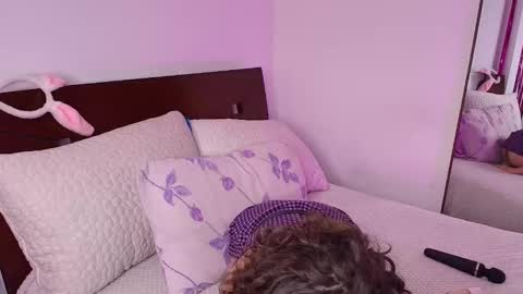 Snapshot of tammycutee0 chatting on 18, 3, 2026 TammyCutee online show from 18, 3, 2026