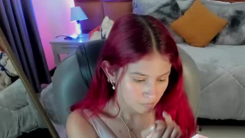 Snapshot of tamy_edwards chatting on 26, 6, 2026 Tamy online show from 26, 6, 2026