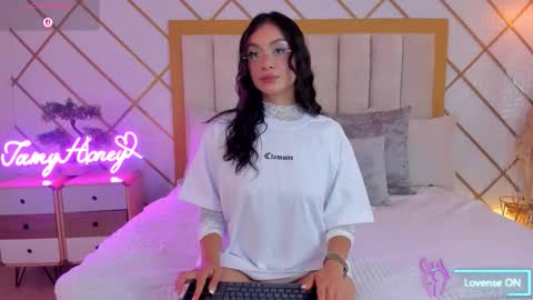 Tamy online show from 11, 9, 2025
