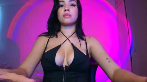 Snapshot of tana_lux chatting on 20, 7, 2026 Aytana online show from 20, 7, 2026