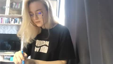 Adeline online show from 29, 7, 2026