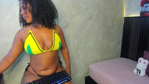 Snapshot of tanisha__lux chatting on 9, 2, 2026 Tanisha online show from 9, 2, 2026