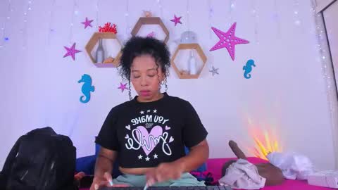 3 Tanisha 3 online show from 16, 9, 2025