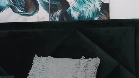 tanyaGrey online show from 6, 3, 2025