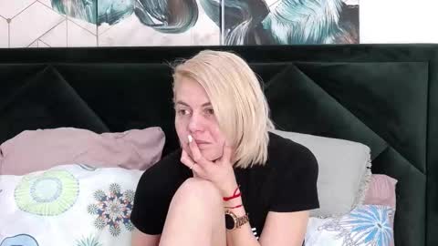 tanyaGrey online show from 3, 2, 2026