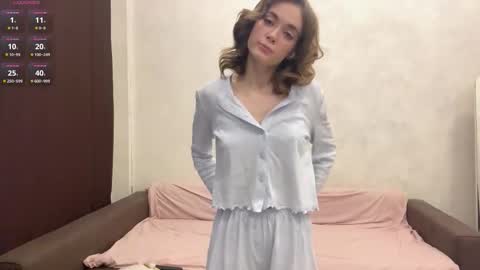 Snapshot of tannaringquist chatting on 22, 3, 2026 Mia online show from 22, 3, 2026