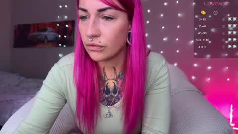 Snapshot of tanya_acid chatting on 14, 7, 2026 Tanya acid online show from 14, 7, 2026