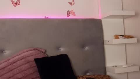 Tania online show from 27, 7, 2026
