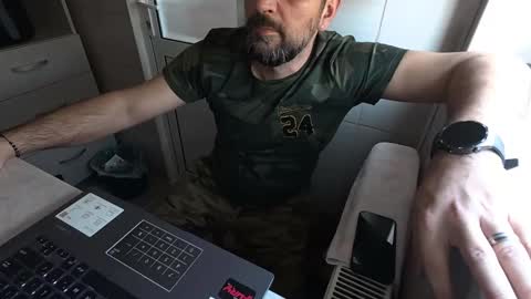 tarkan198 online show from 4, 3, 2025