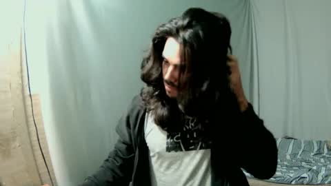 tarzanz_here online show from 10, 5, 2026