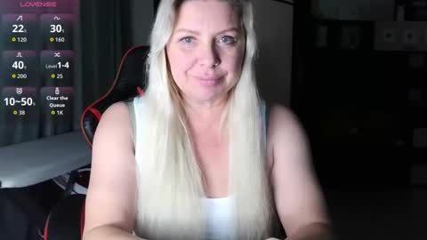 Tasha  Moon online show from 26, 10, 2025