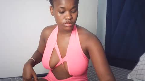 Snapshot of tashababy1 chatting on 31, 10, 2025 tashababy1 online show from 31, 10, 2025