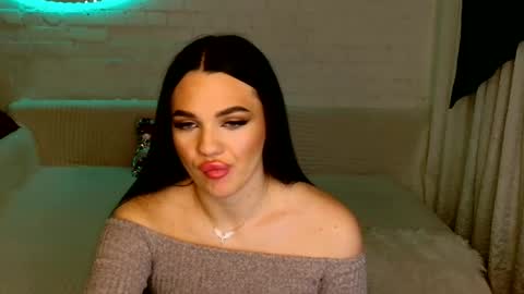 Snapshot of tasty_babyy chatting on 6, 12, 2024 tasty_babyy online show from 6, 12, 2024