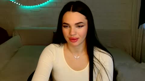 Snapshot of tasty_babyy chatting on 10, 11, 2025 tasty_babyy online show from 10, 11, 2025