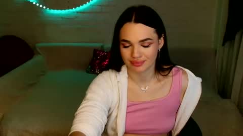 tasty_babyy online show from 18, 11, 2025