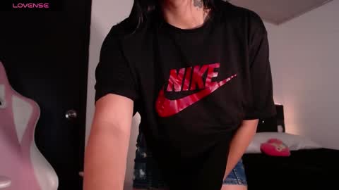 Snapshot of tati_g chatting on 5, 1, 2025 Tati Garcia online show from 5, 1, 2025