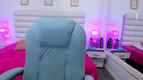 tatiana_arboleda online show from 22, 11, 2025