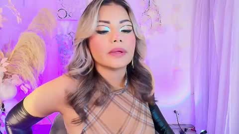 Snapshot of tatiana_ruiiz chatting on 27, 2, 2026 Tatiana online show from 27, 2, 2026