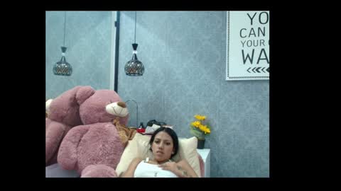 Snapshot of tatiana_w_ chatting on 17, 12, 2024 Tati online show from 17, 12, 2024