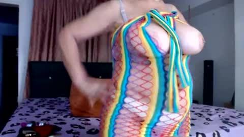 tatiana giraldo online show from 15, 7, 2026