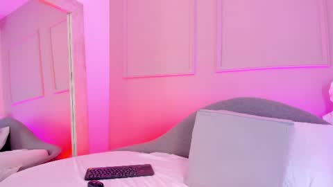 Tati online show from 6, 8, 2026