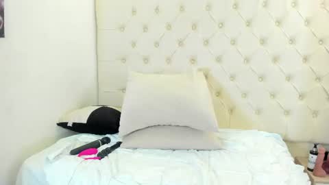 tatikanyx online show from 19, 7, 2026
