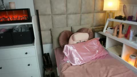 Snapshot of tatjana_official chatting on 9, 2, 2025 tatjana_official online show from 9, 2, 2025