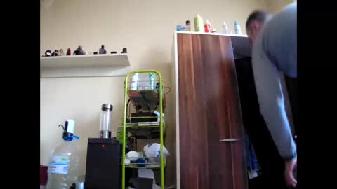 Snapshot of tatko874482 chatting on 15, 12, 2025 Beliqnegar online show from 15, 12, 2025