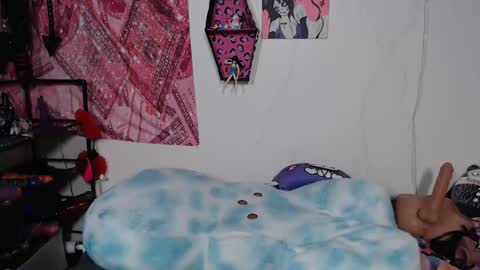 TattedThickandPretty online show from 15, 5, 2026