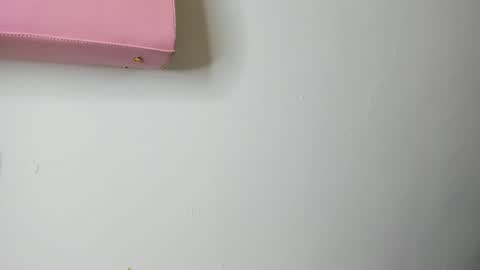 High Mami  online show from 28, 1, 2025