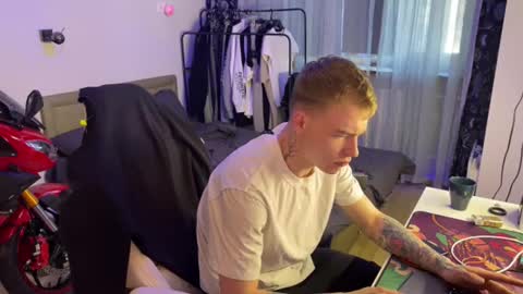 Alex but u can call me Theo online show from 20, 3, 2026