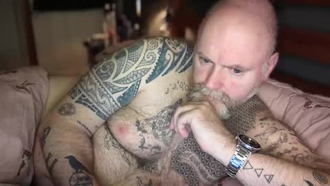Tattooeddilf 01 online show from 22, 1, 2025