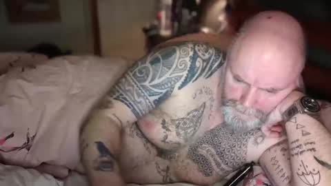 Tattooeddilf 01 online show from 24, 1, 2025
