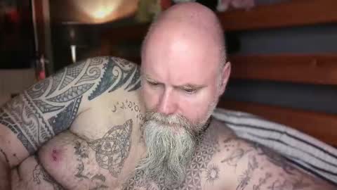Tattooeddilf 01 online show from 4, 2, 2026