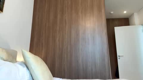 tattooedlucy_ online show from 1, 5, 2026