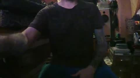 Snapshot of tattoogun chatting on 26, 12, 2024 TattooLust online show from 26, 12, 2024