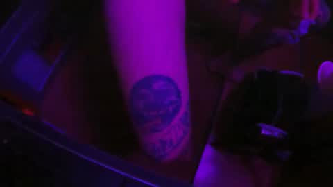 Snapshot of tattoogun chatting on 3, 2, 2026 TattooLust online show from 3, 2, 2026