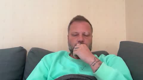 tattoomanforgirls online show from 31, 3, 2026