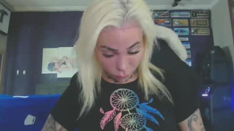 Snapshot of tatuada_safada chatting on 17, 3, 2026 tatuada_safada online show from 17, 3, 2026