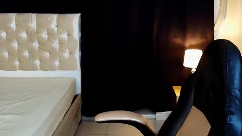 tau_montes online show from 14, 3, 2026