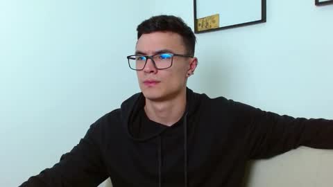 taurus4k online show from 17, 12, 2024