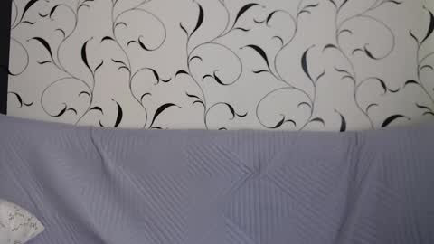 Snapshot of taxxxu chatting on 28, 10, 2025 Diana online show from 28, 10, 2025