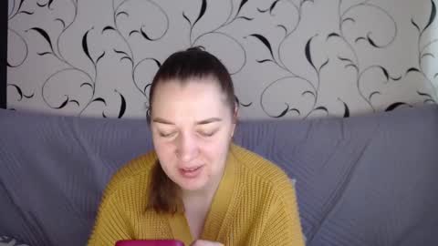 Snapshot of taxxxu chatting on 3, 12, 2025 Diana online show from 3, 12, 2025