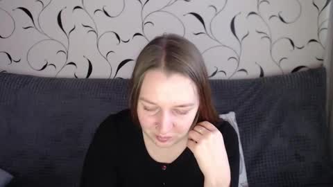 Snapshot of taxxxu chatting on 18, 12, 2025 Diana online show from 18, 12, 2025