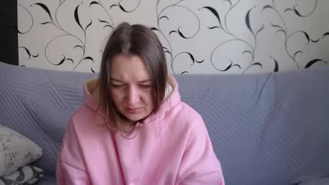 Snapshot of taxxxu chatting on 10, 2, 2026 Diana online show from 10, 2, 2026