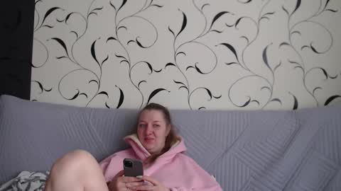 Snapshot of taxxxu chatting on 26, 3, 2026 Diana online show from 26, 3, 2026