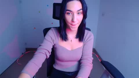 Tayla online show from 9, 10, 2025